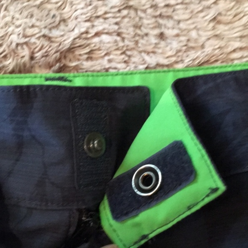 SPEEDO Mens Swim Short - sz 36 waist - Picture 7 of 10